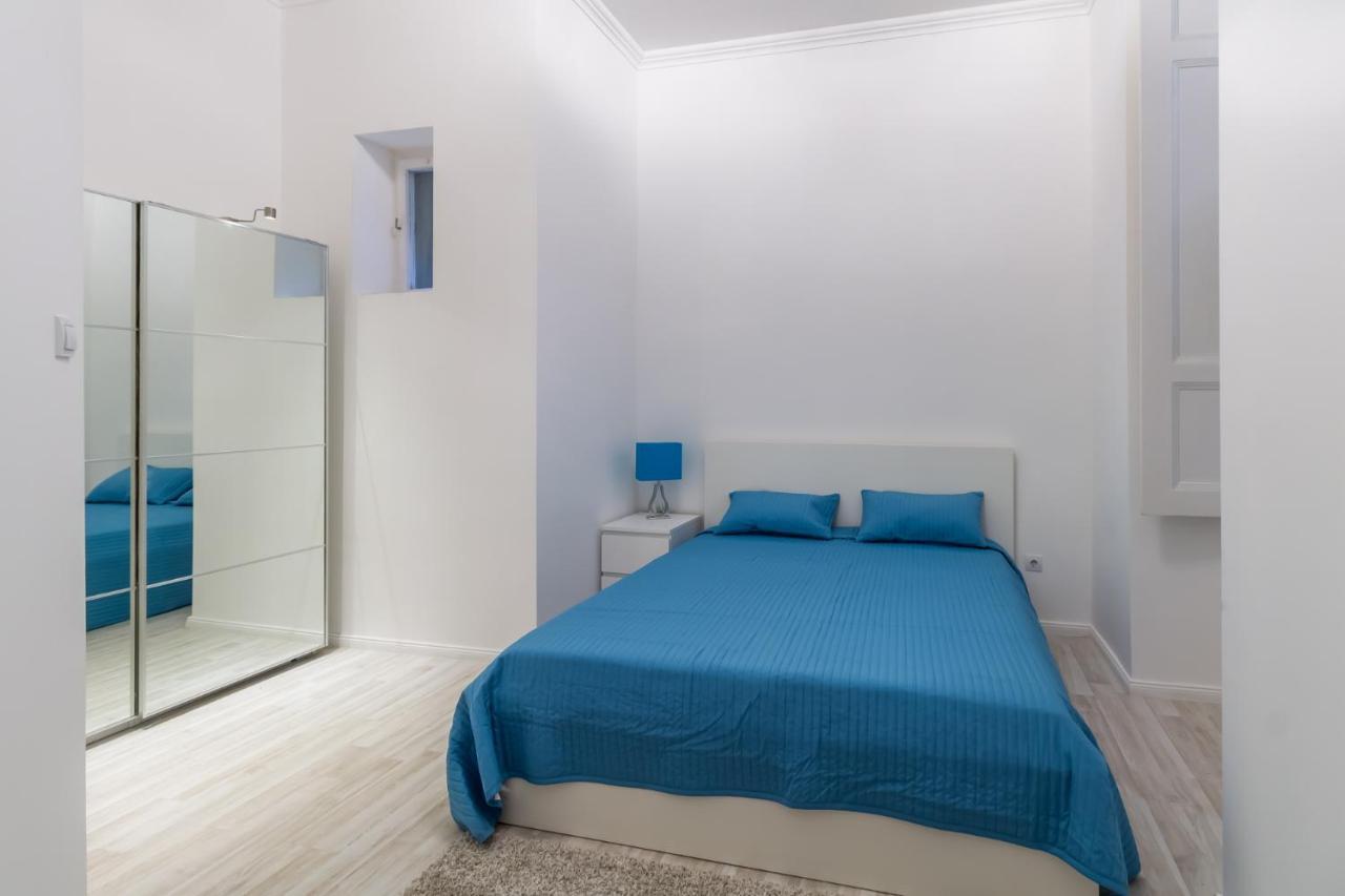Spacious Riverside Residency - Magnificent View Budapest Bagian luar foto