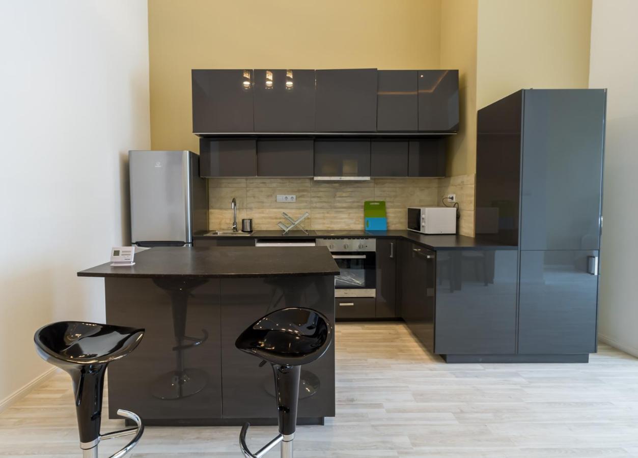 Spacious Riverside Residency - Magnificent View Budapest Bagian luar foto